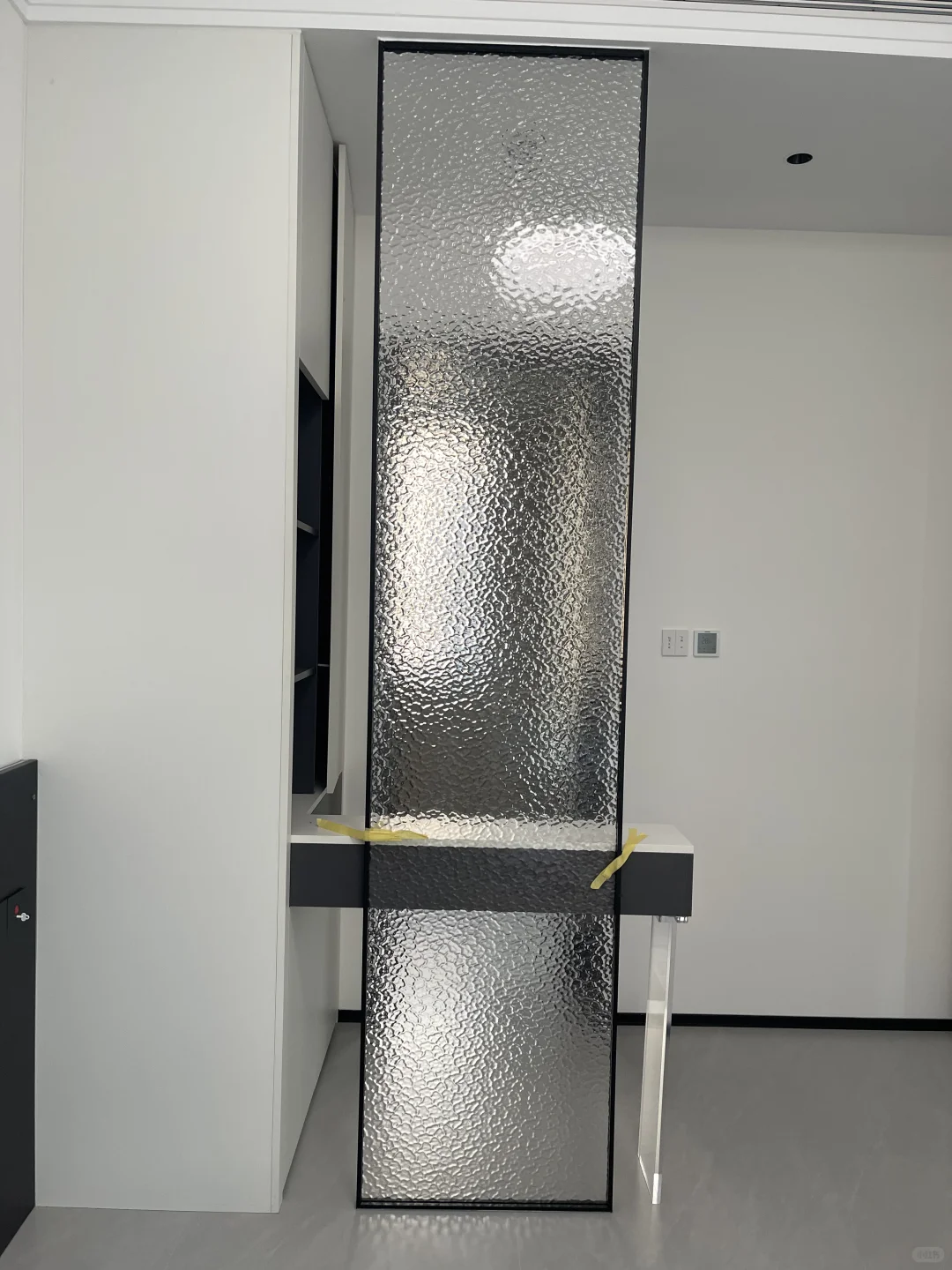 几百块的玻璃隔断，要啥自行车！