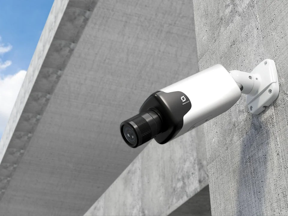 为安全而设计-紫光华智安防智摄像机