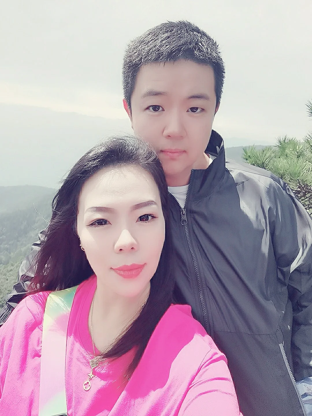 薄刀峰景色对得起5a景区的称号