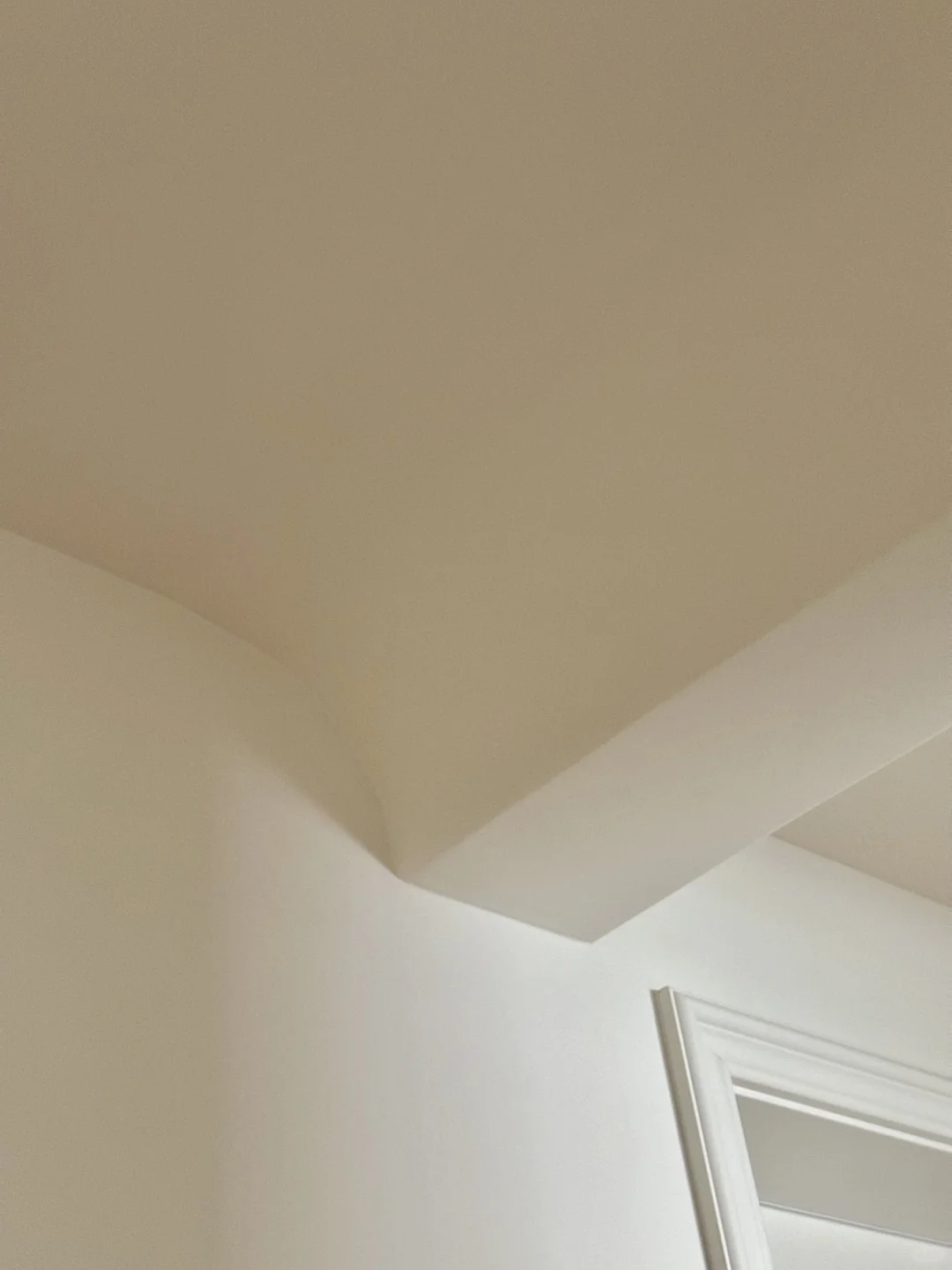 牛奶白闭眼刷！低楼层乳胶漆一定要注意✨