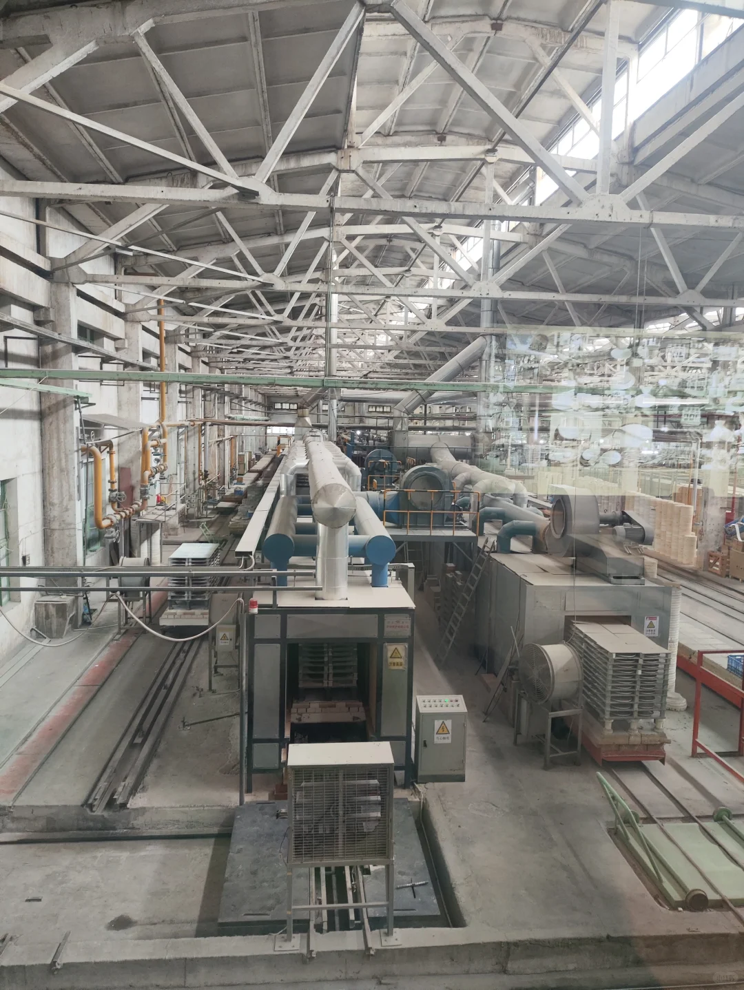 实践体验33-1:Day5-2-参观现代化陶瓷车间