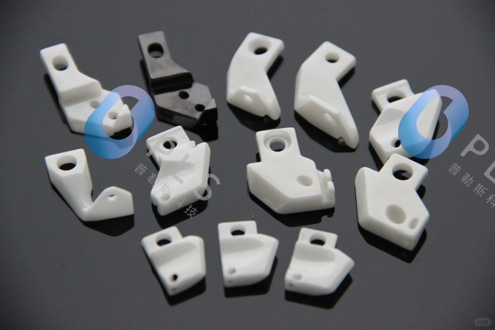 工业陶瓷生产厂家需要的朋友看过来！