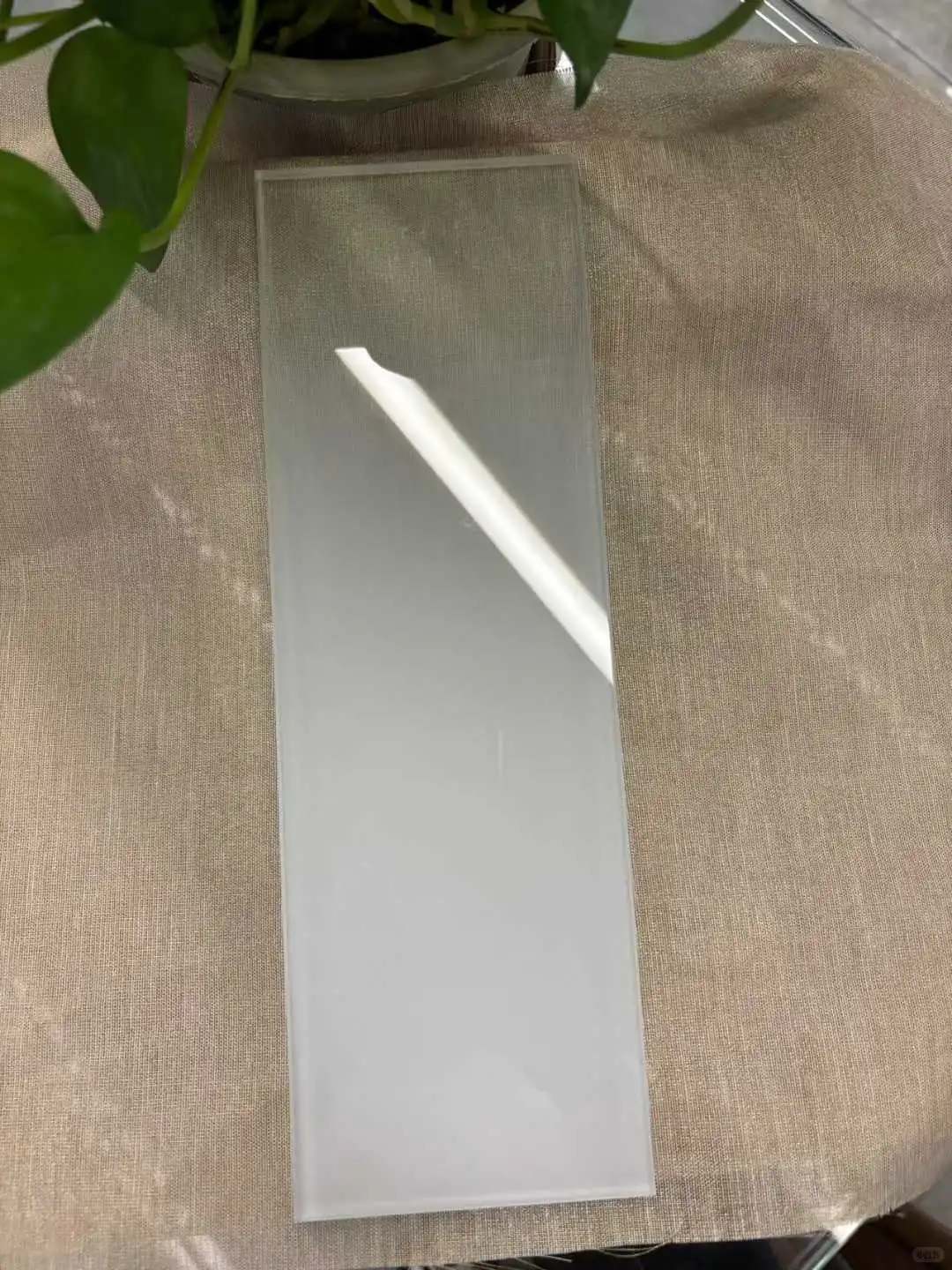 ✨渐变色玻璃：给空间加一层滤镜の美学