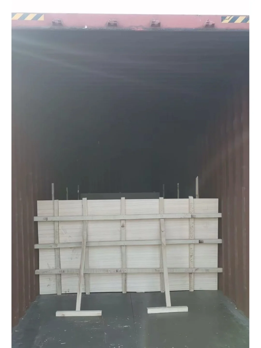 靠谱货代 | 钢管运输加固全记录