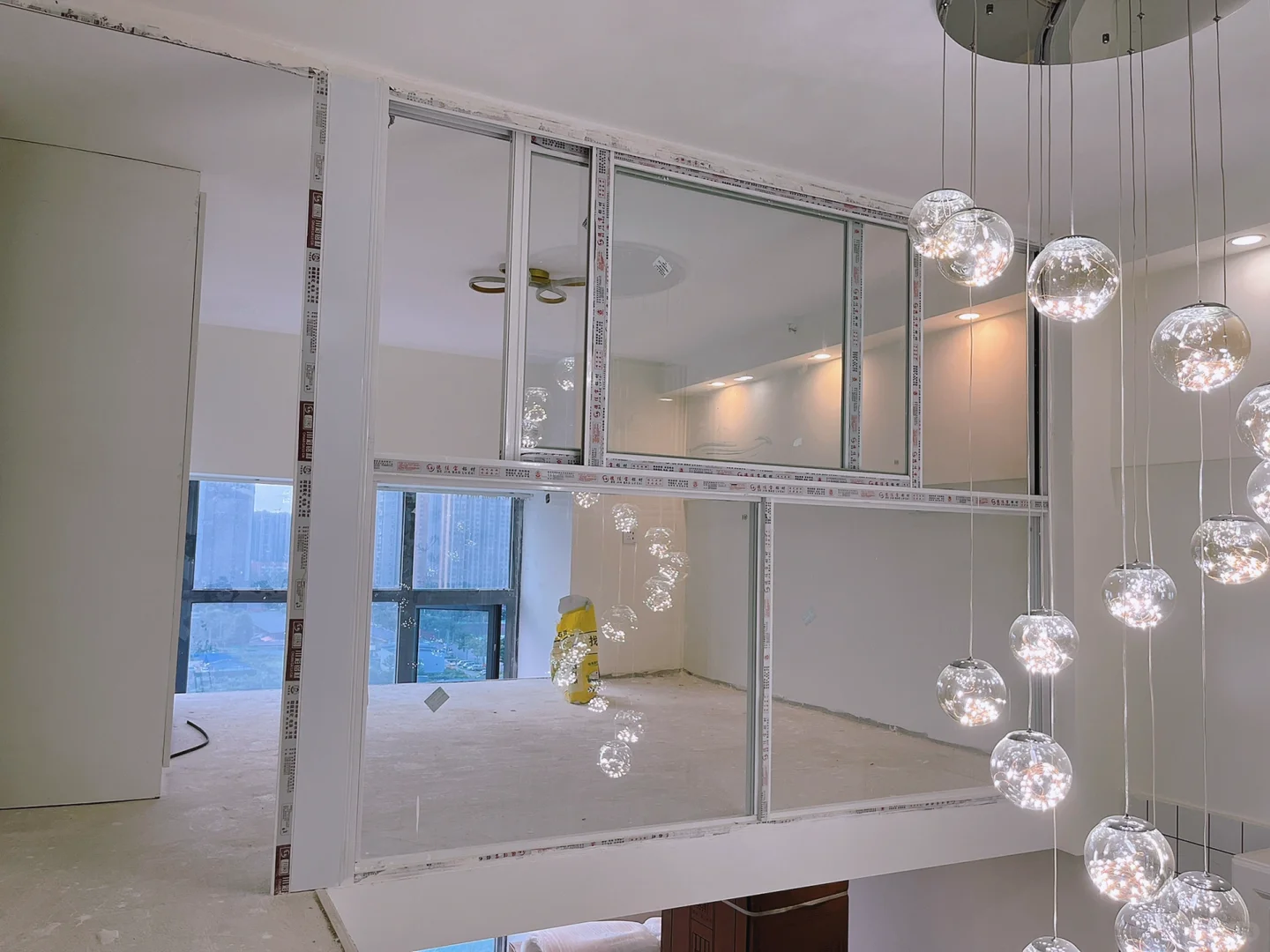 36平Loft公寓装修玻璃篇