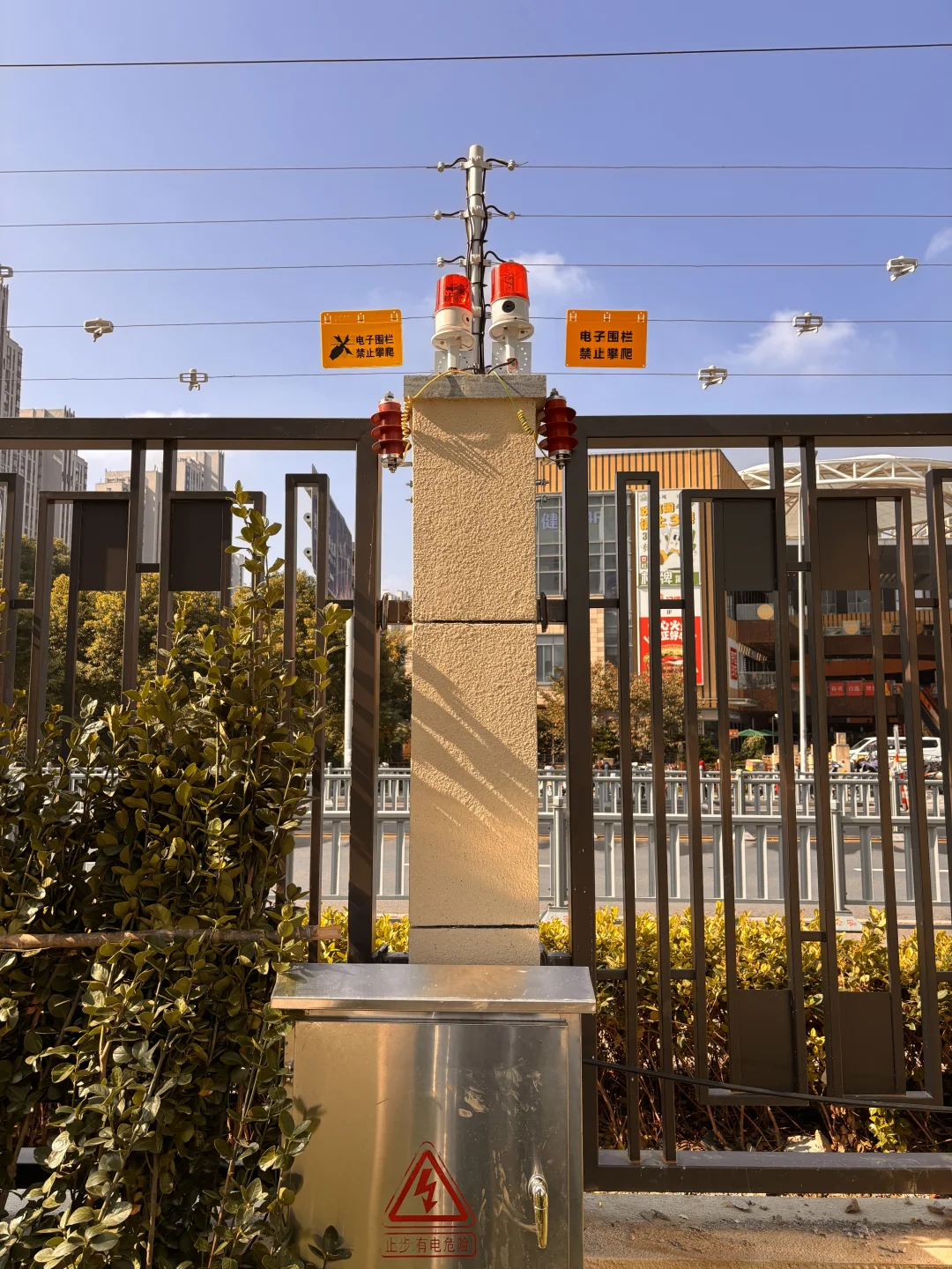 ?【弱电智能化专业,未来就业的“香饽饽”?】?