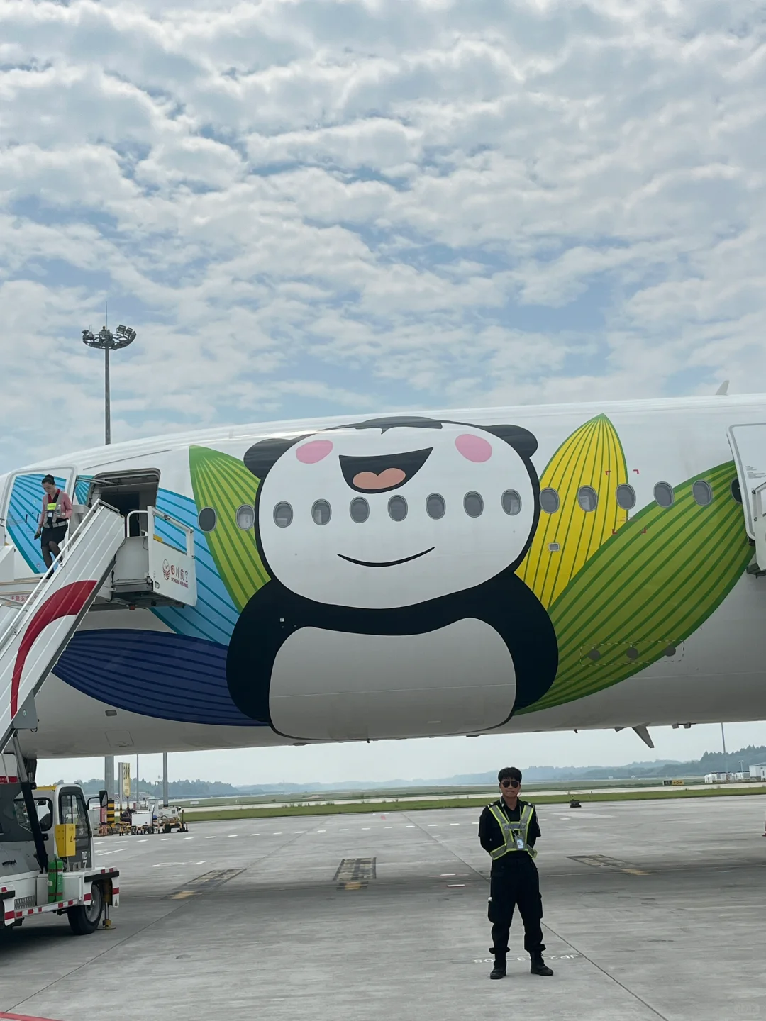 飞行日记|又是被热情投喂的一次