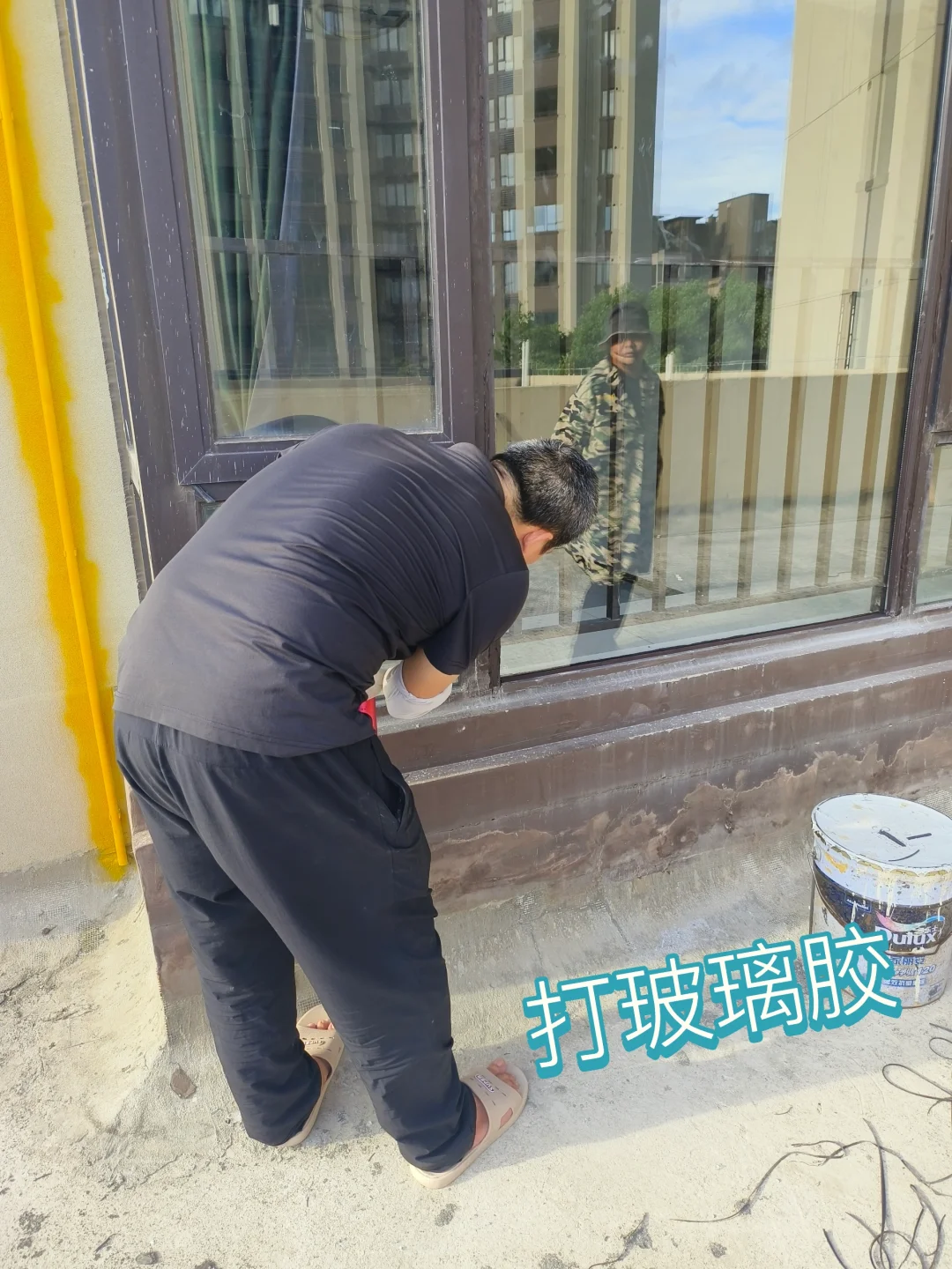 玻璃自爆!原因+处理方式+价格+注意事项