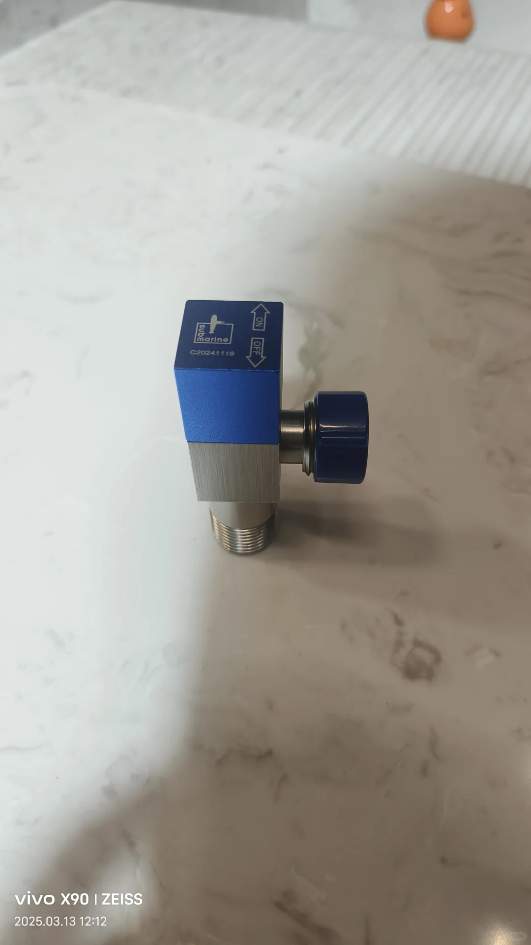 潜水艇带止回阀的三角阀