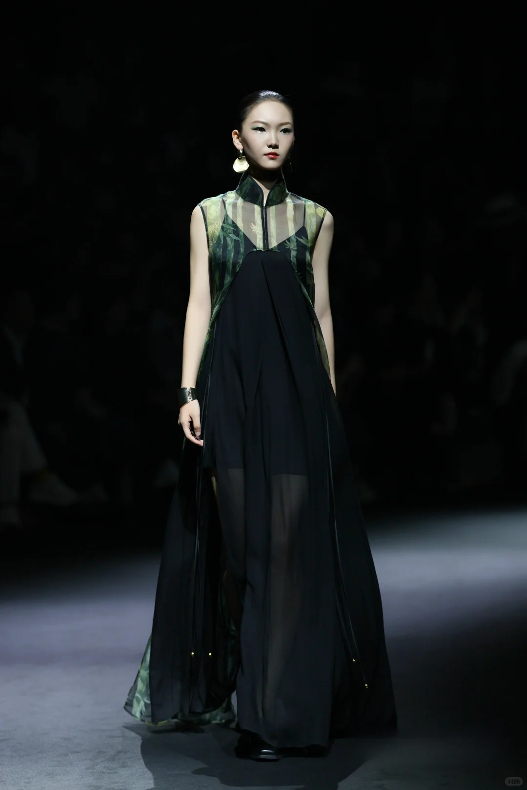 《万龠 × 李潞壹》把东方美学玩出新花样✨