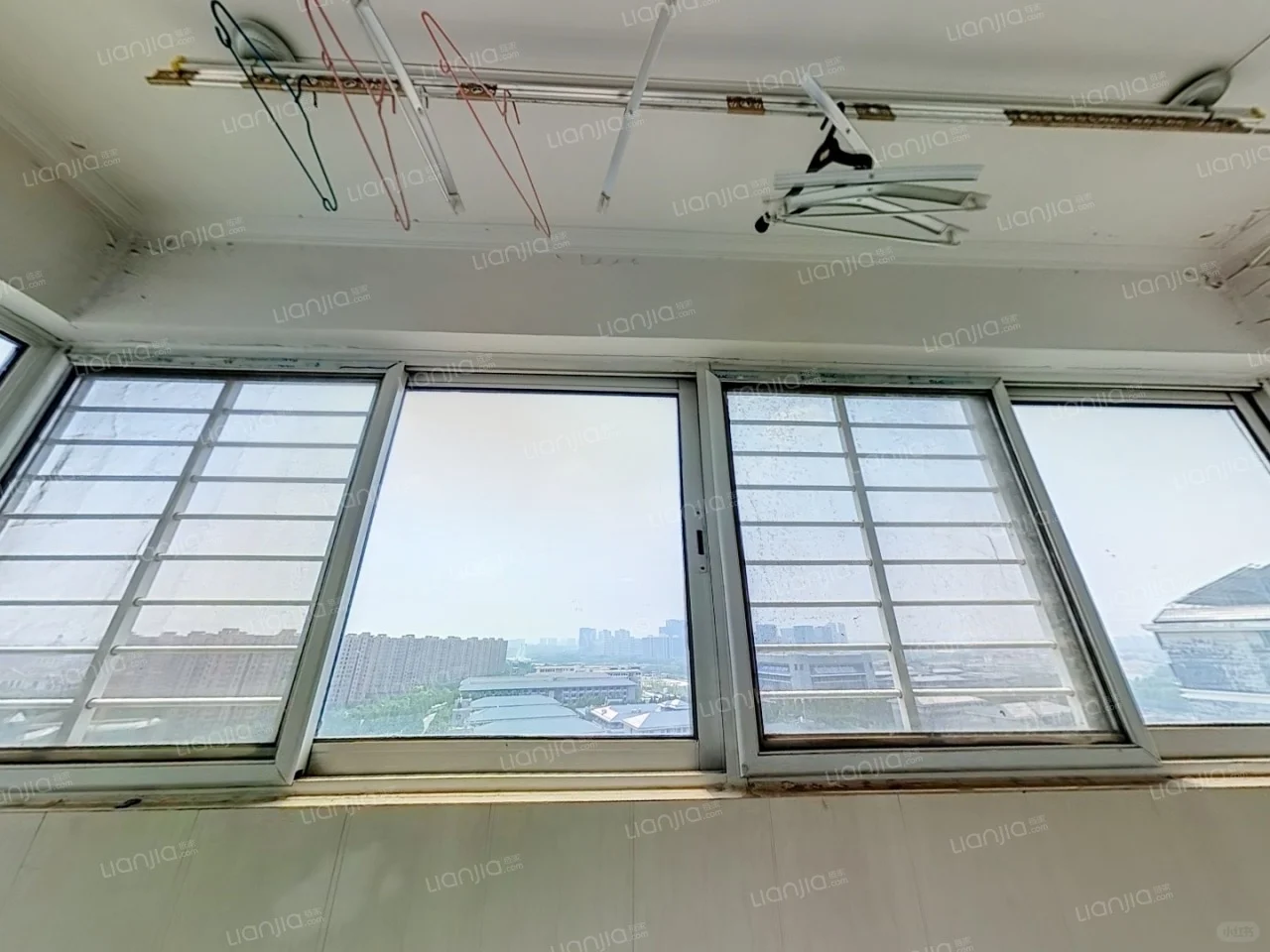 龙子湖牧业家属院2室2厅2200?️109平