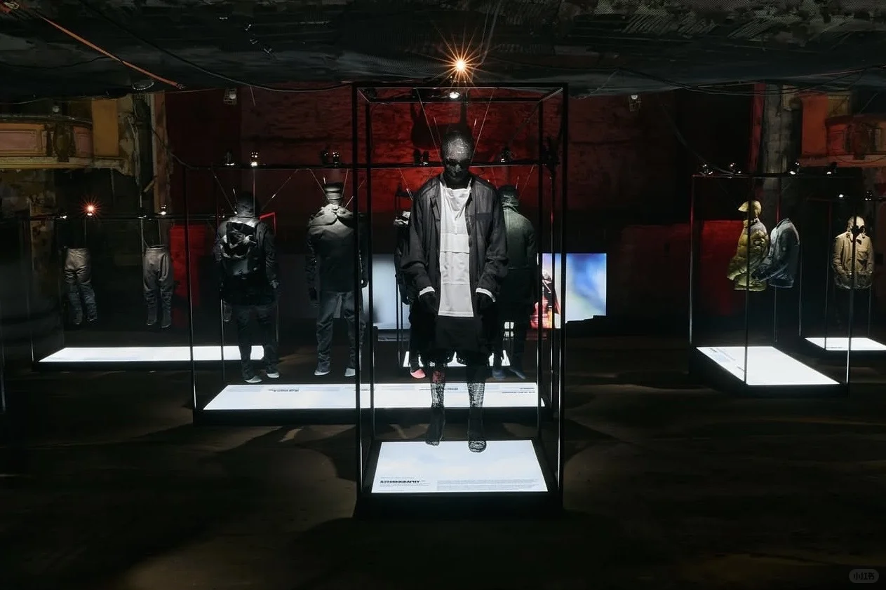 From THE MOOR |Aitor Throup回顾展