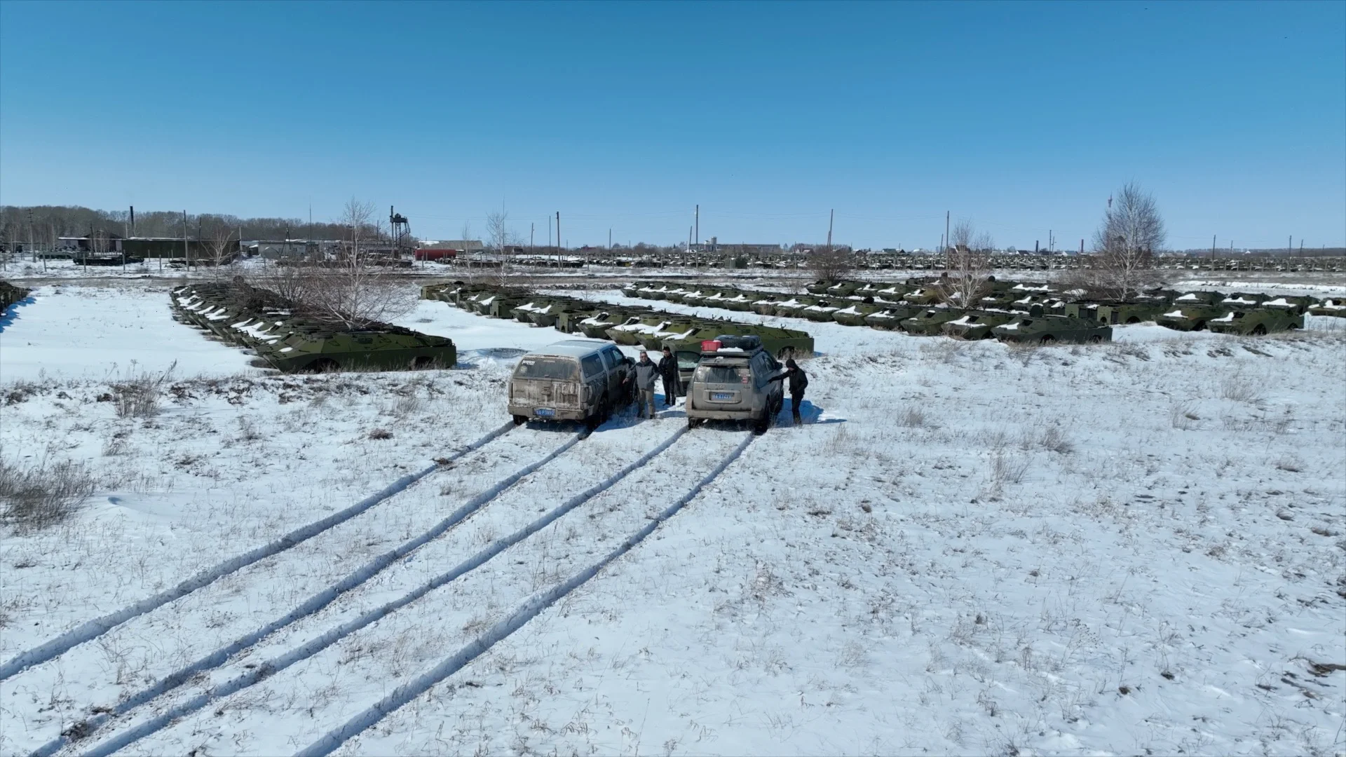 不开玩笑，有要坦克的么？