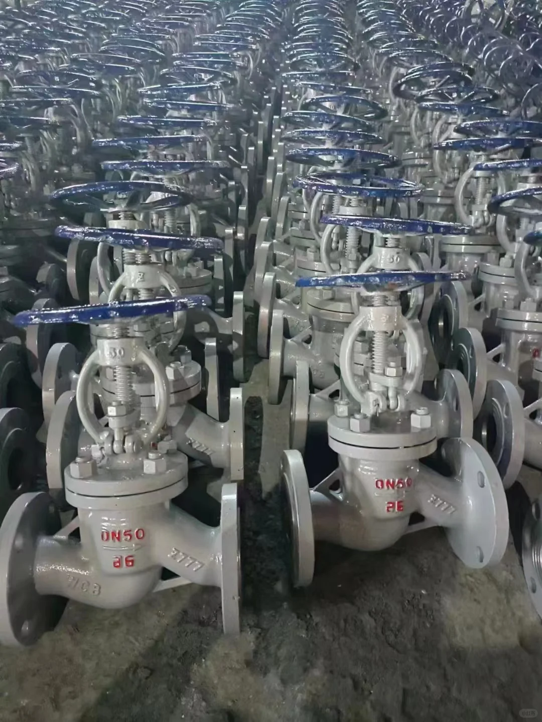 波纹管截止阀的设计充分考虑了流量调节的精准性，能够快速响应系统需求，实现流量的精确控制。其灵活的调节性能使得波纹管截止阀在多种工业领域得到了广泛应用。 波纹管截止阀在节能减排方面也表现突出，其优秀的密