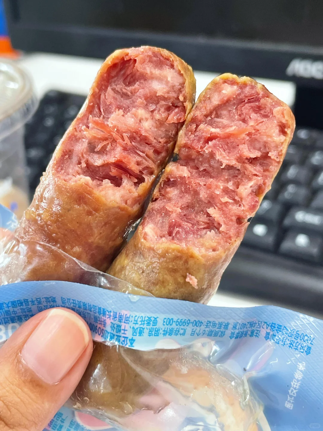 建议减脂的姐妹人手一箱低卡牛肉肠?！