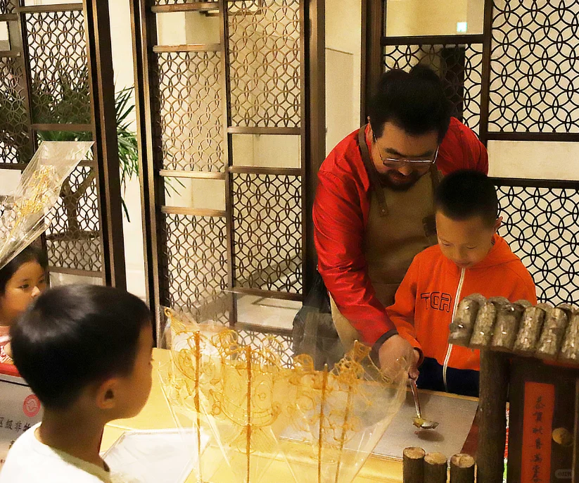 自己动手的快乐！非遗糖画diy?