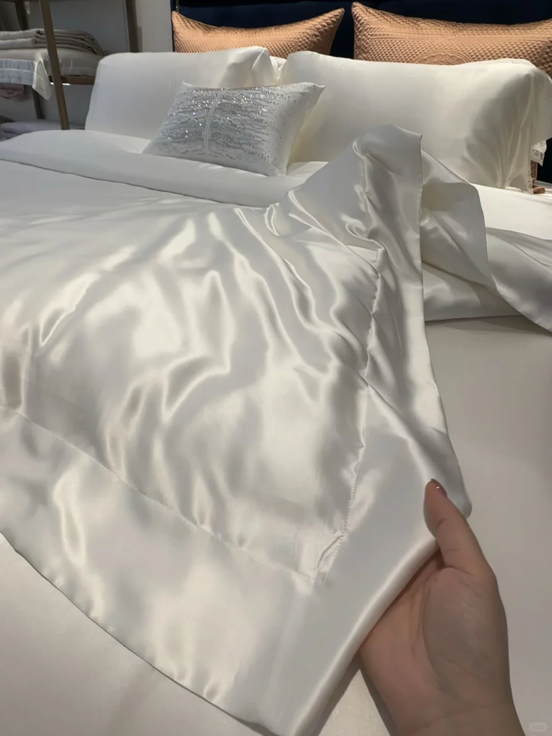 最贵真丝 这套要上万了