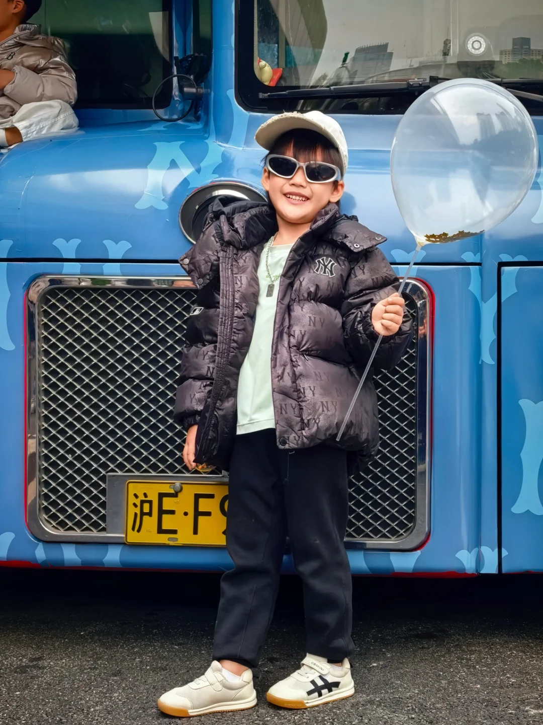 魔都移动潮拍天花板！MLBKIDS老花巴士