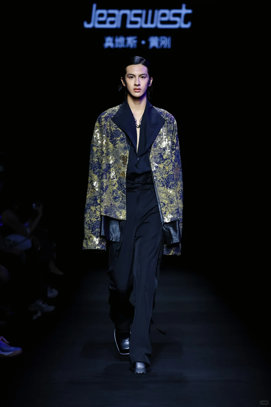 真维斯·黄刚| 中国国际时装周秀场
