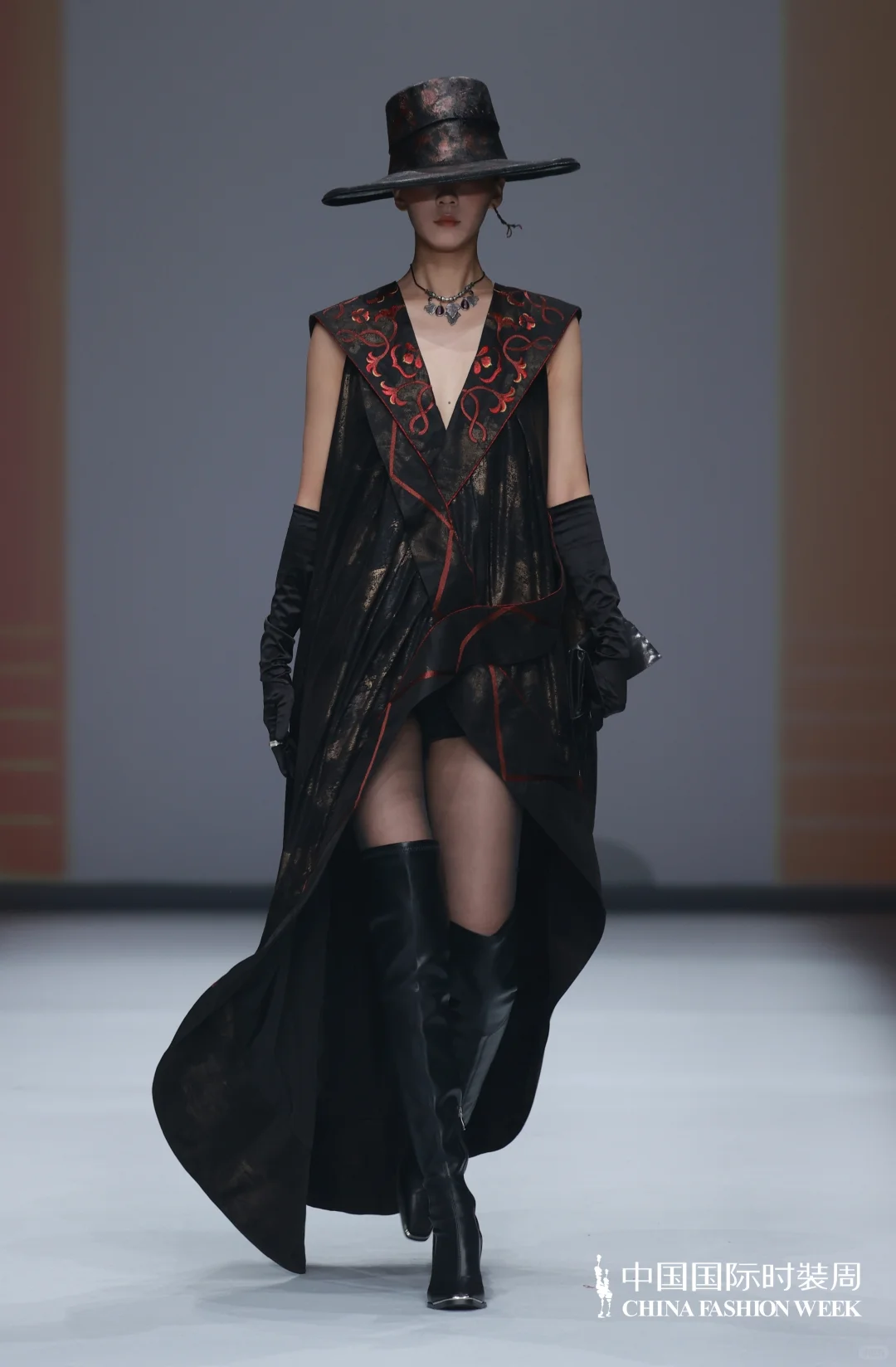 ZIFEI WANG | 中国国际时装周秀场