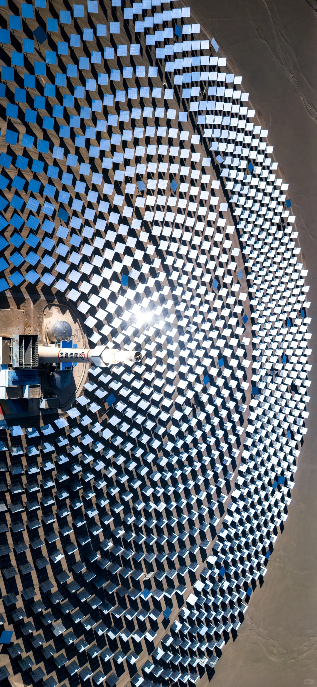 青海敦煌光电厂丨戈壁滩上的能源奇迹