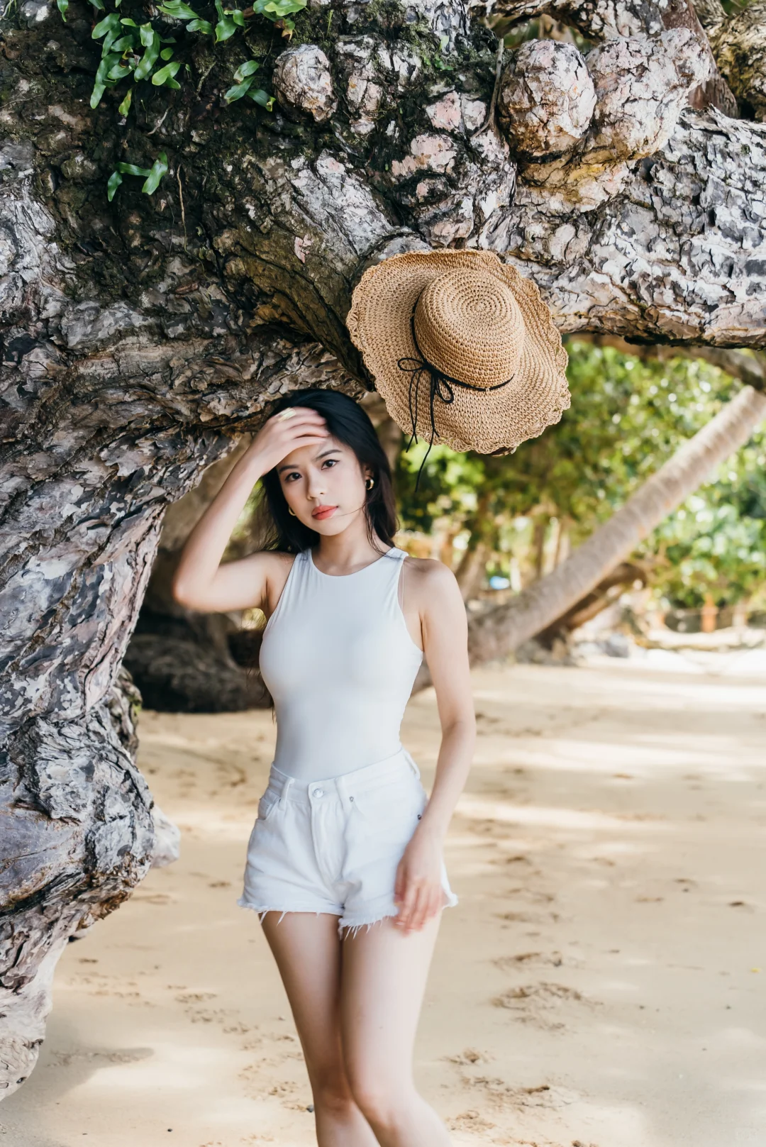 右划→看我一年穿过的skims