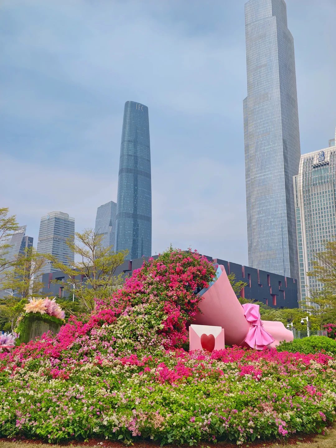 哇!!!广州果然是花城啊!靓爆啦!!