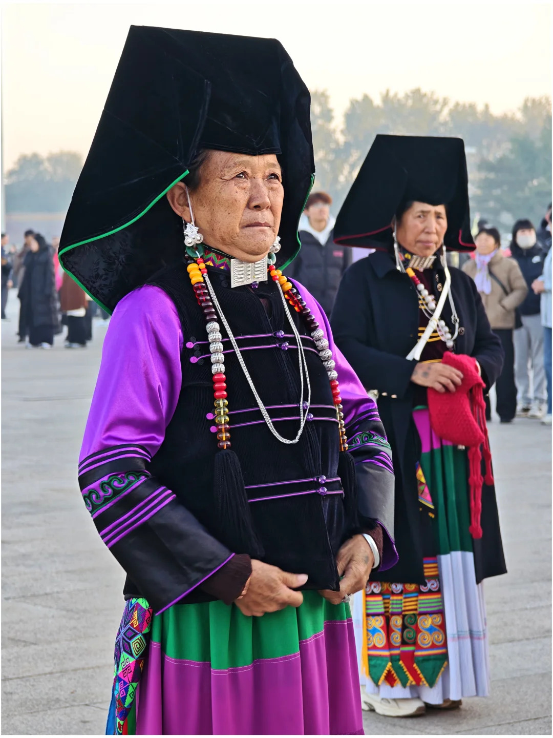 天安门广场56个民族~彝族(四川凉山)