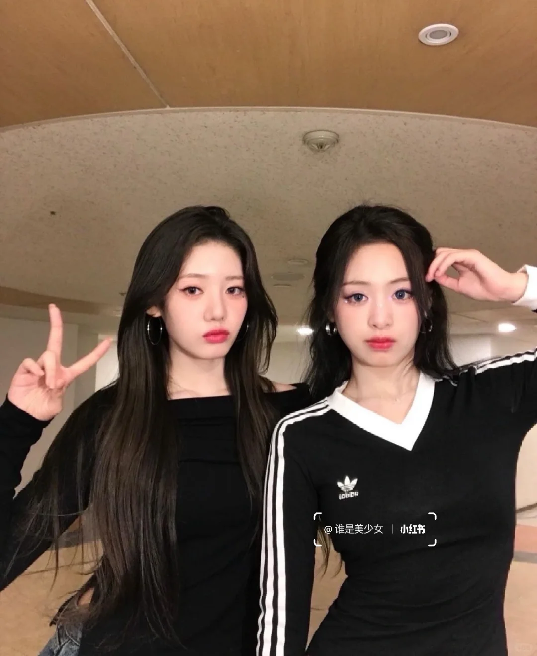 科普|今年爆款V领,你最pick哪一件