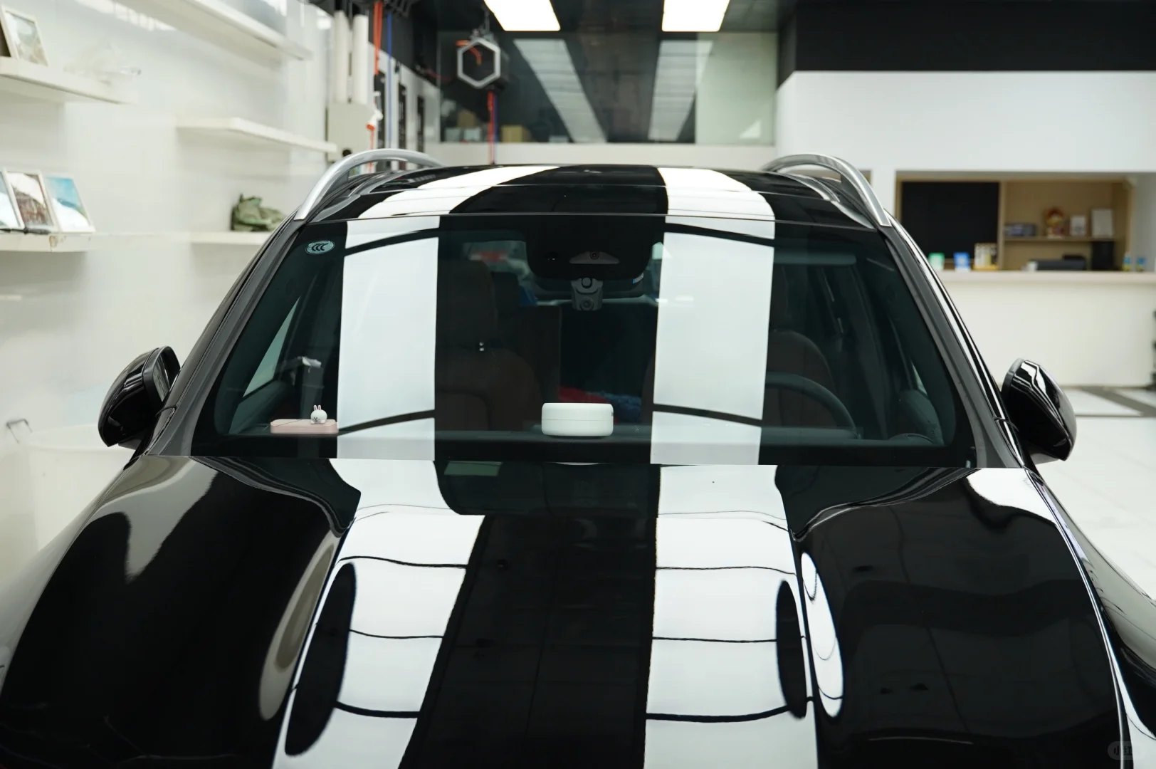 刚贴完玻璃膜 人已疯