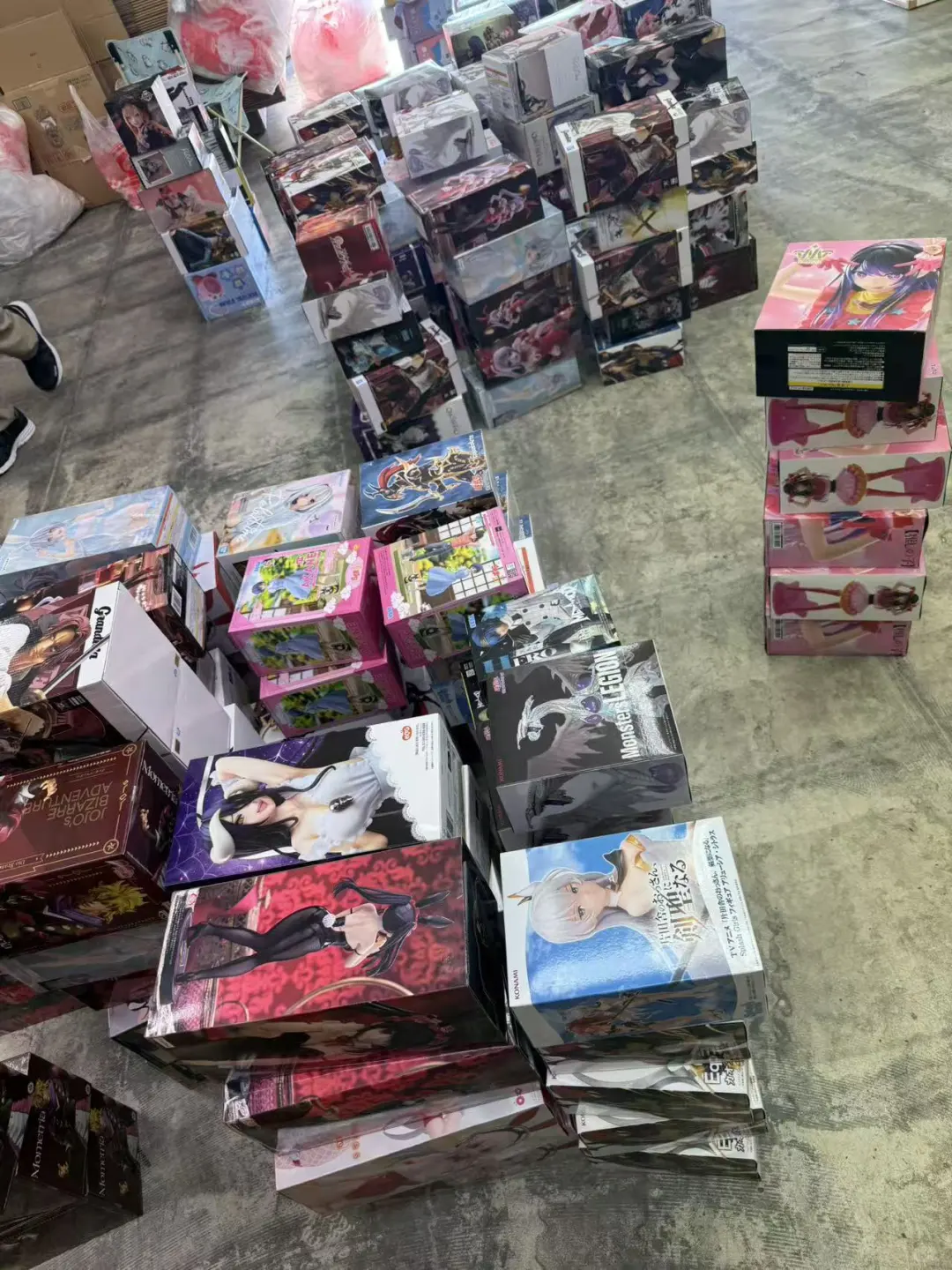 手办批发均价40起