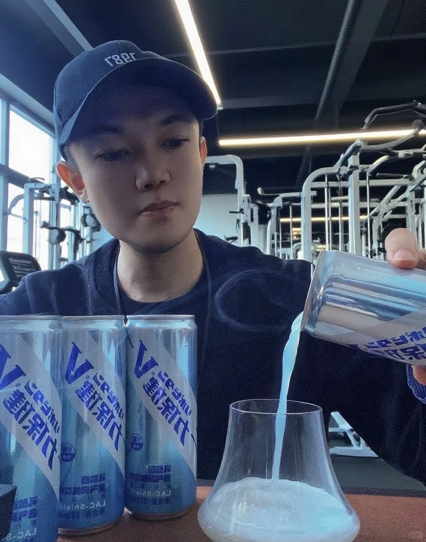 健身搭子送的“续命水”！