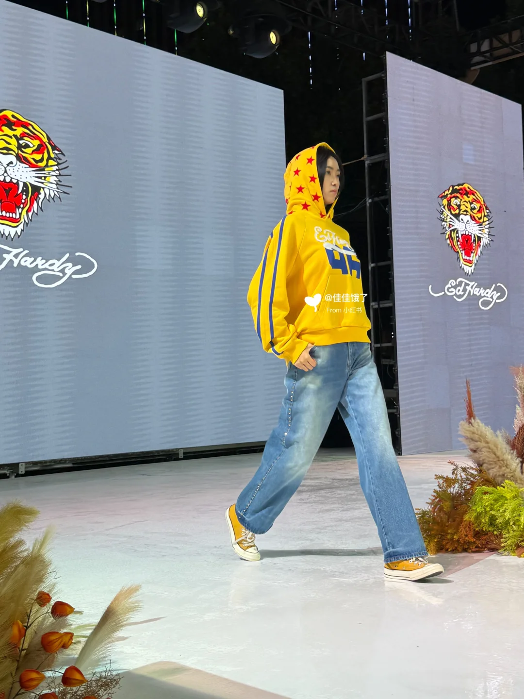 这个国庆节在邯郸！也是看上秀了！！?