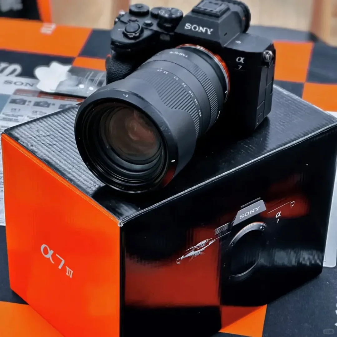 索尼A7M4