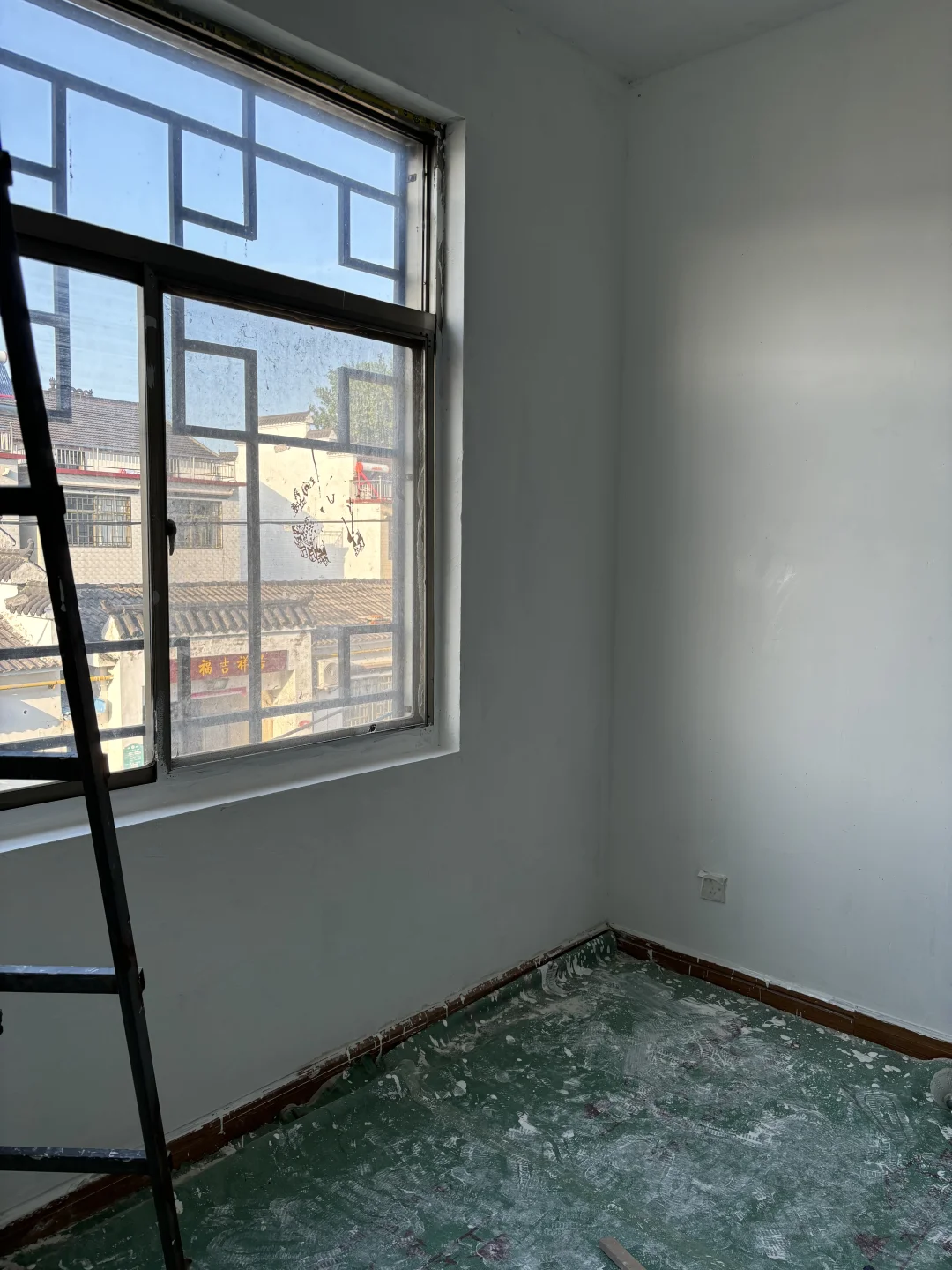 能劝一个是一个❗️粉刷匠哪有那么好干啊?