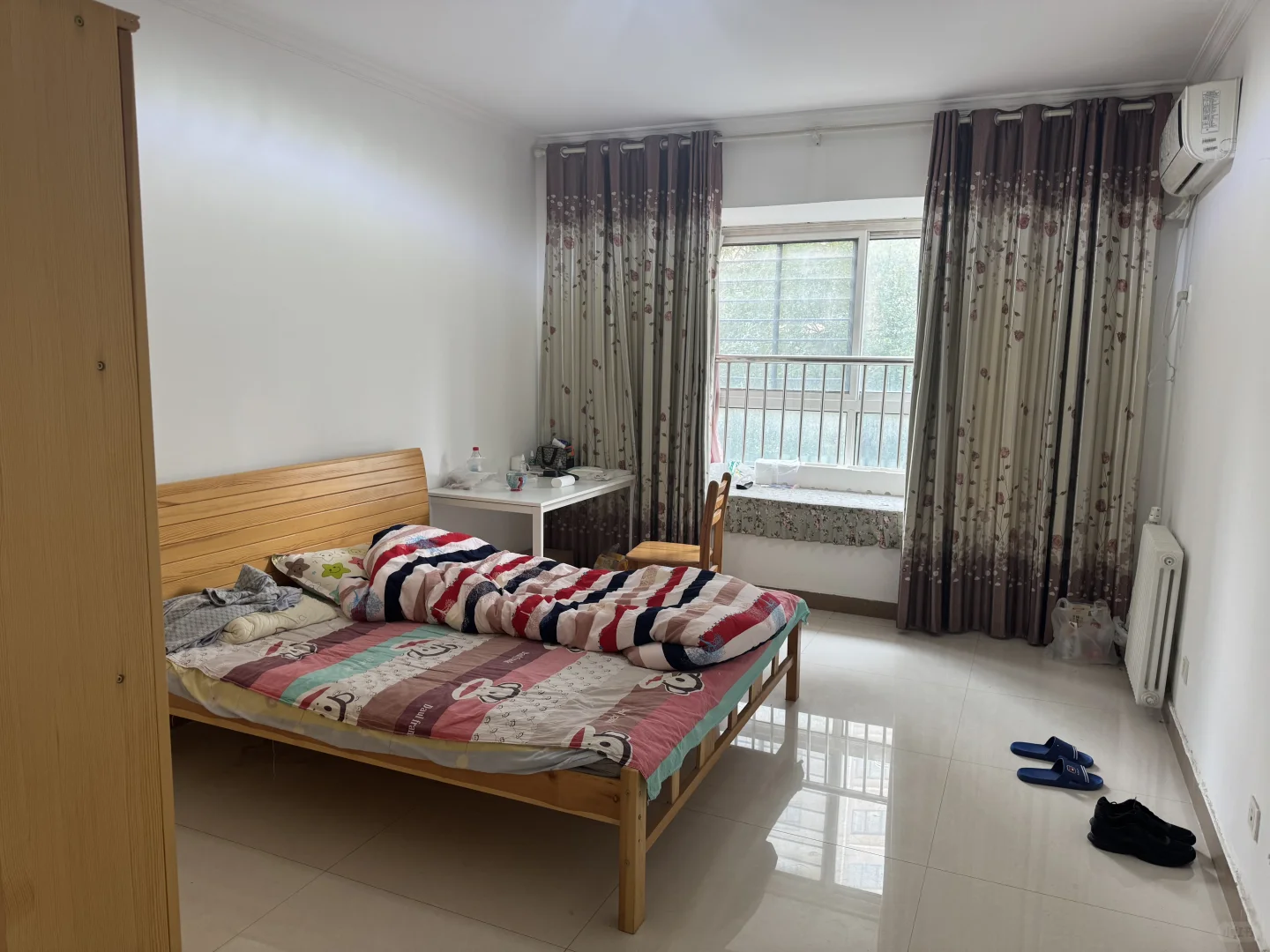 牧业三室两卫文苑北路地铁口2800?️