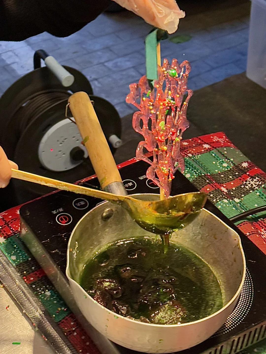 被艾特的人要给你买粉色圣诞树！！！