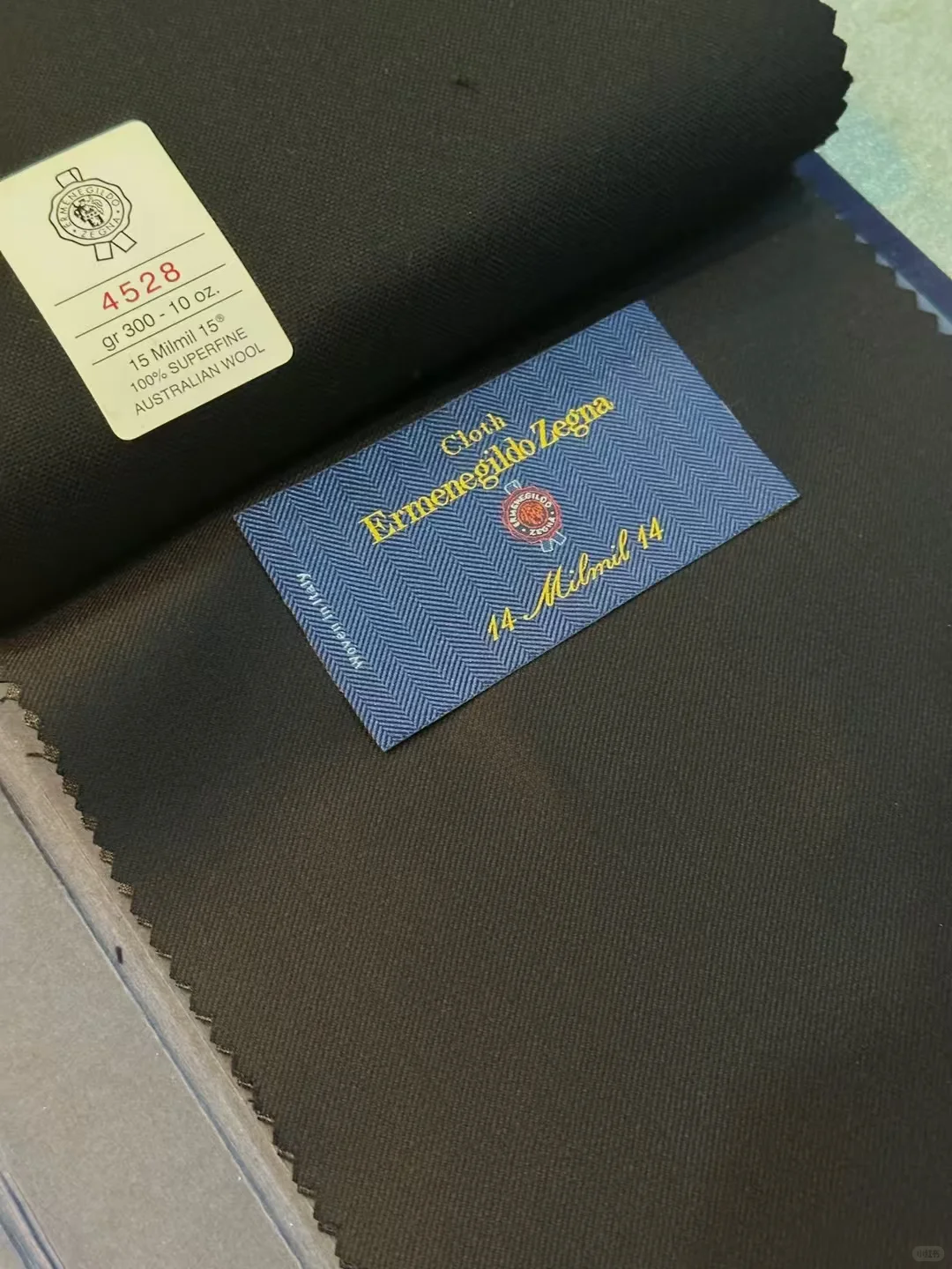 藏在小面料里的奢华质感～