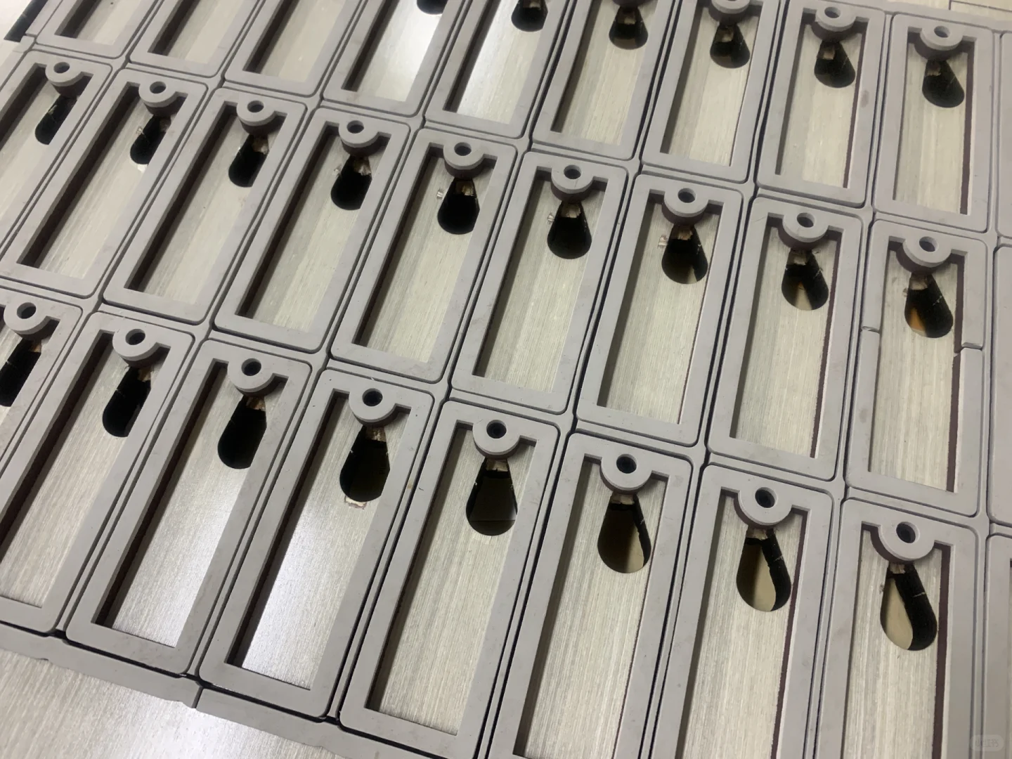 来看看这个刀模做得怎么样