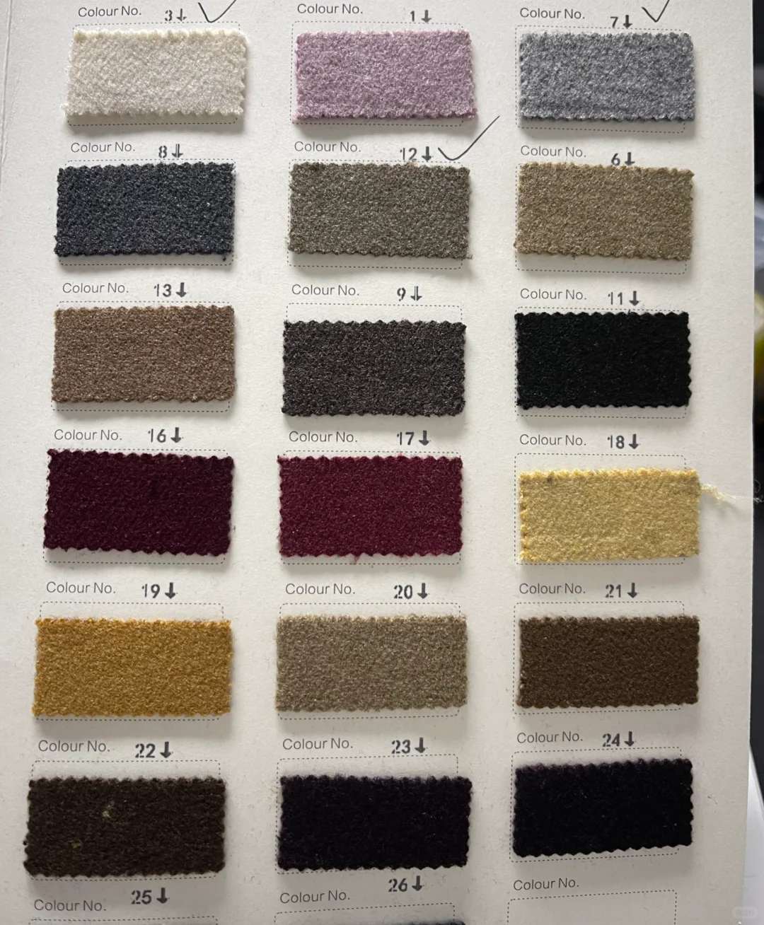 谁有？急需急需急需急需急需急急需这款面料