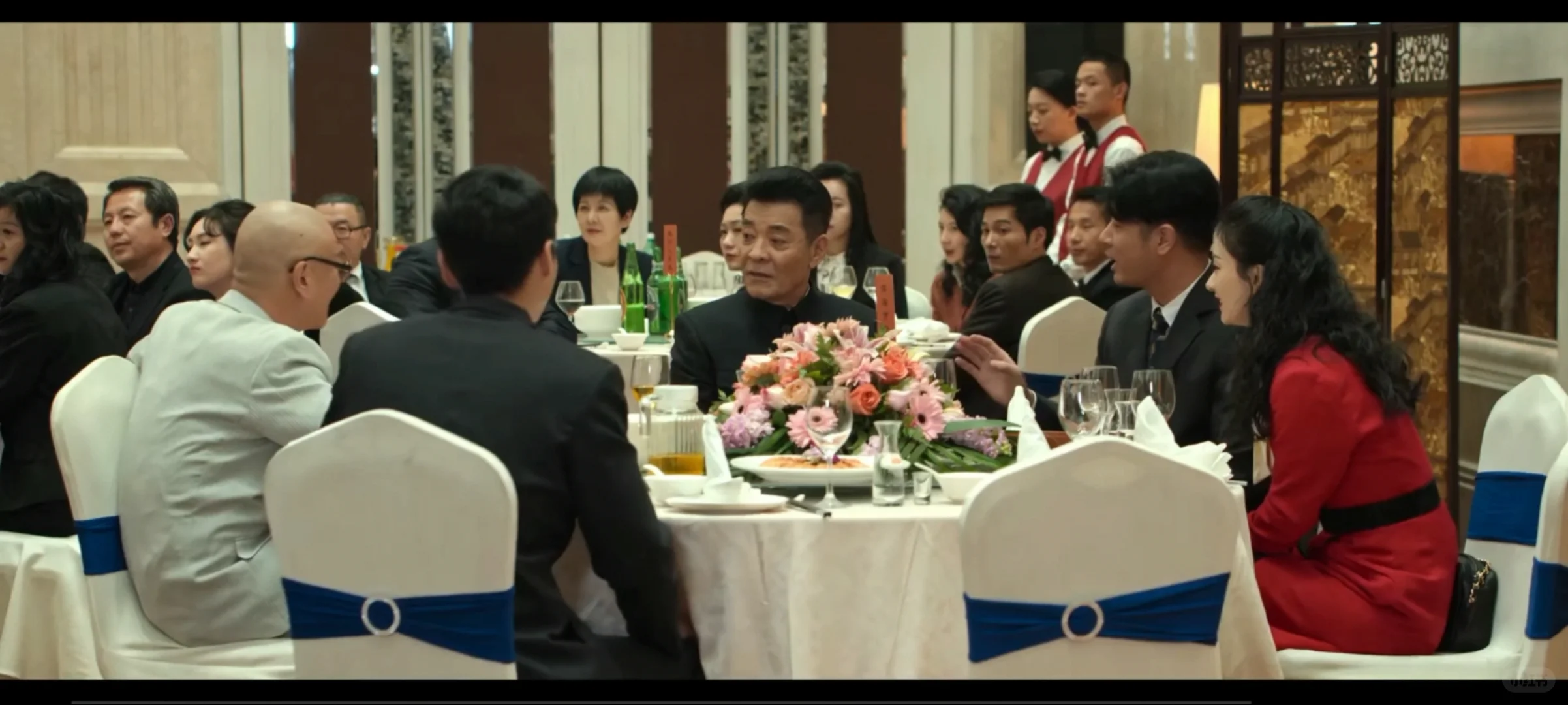 ?许半夏携手同伴开疆拓土