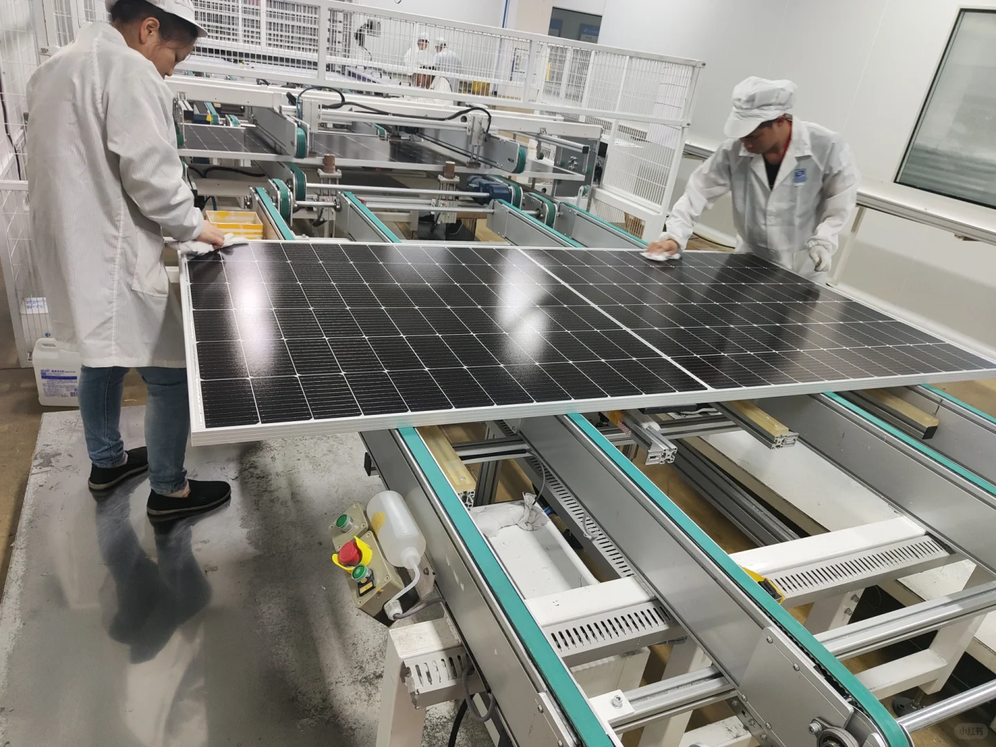 全自动的生产车间，专业➕效率