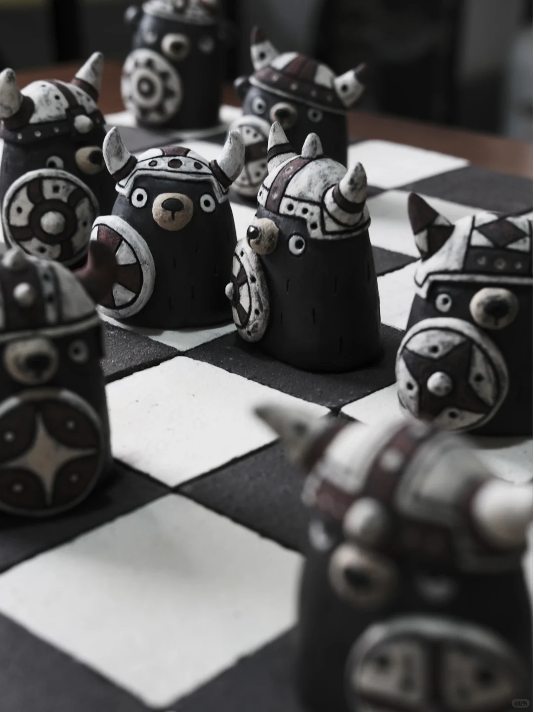 自己动手做了一副国际象棋♟️熊vs狮子