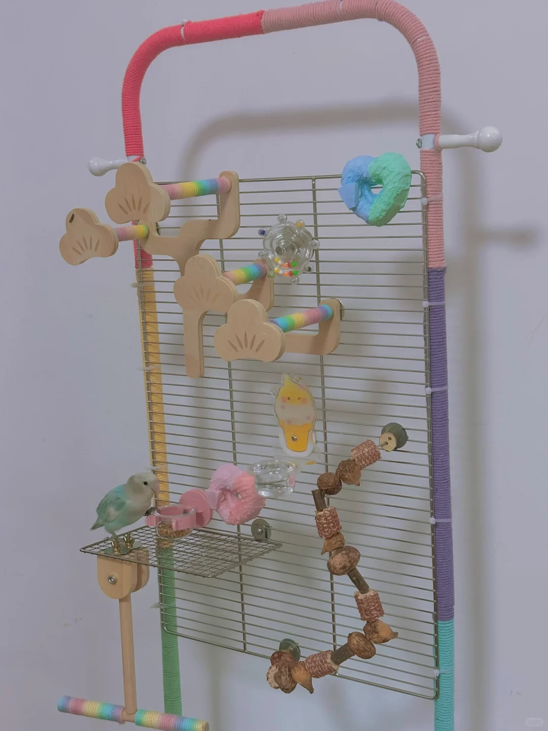 100块钱的快乐小鸡宝宝的玩具架