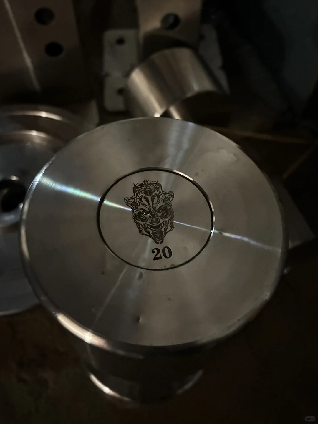 不锈钢的权威！右划看淋了N次还能转的哑铃