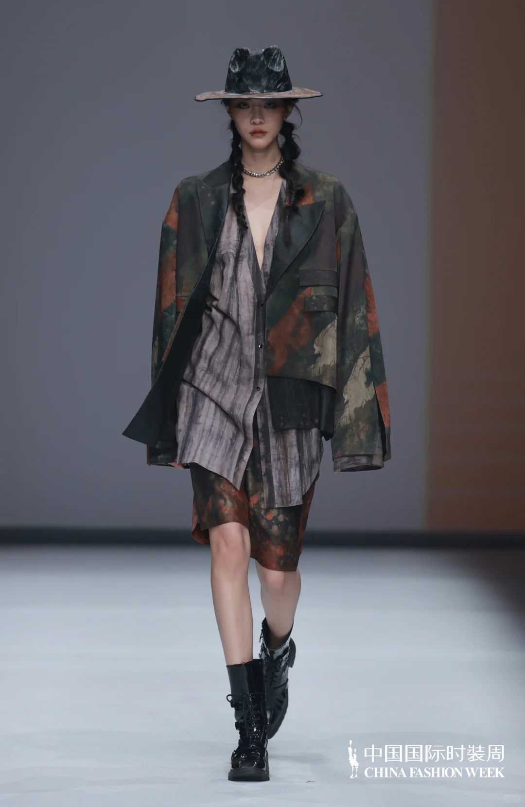 ZIFEI WANG | 中国国际时装周秀场