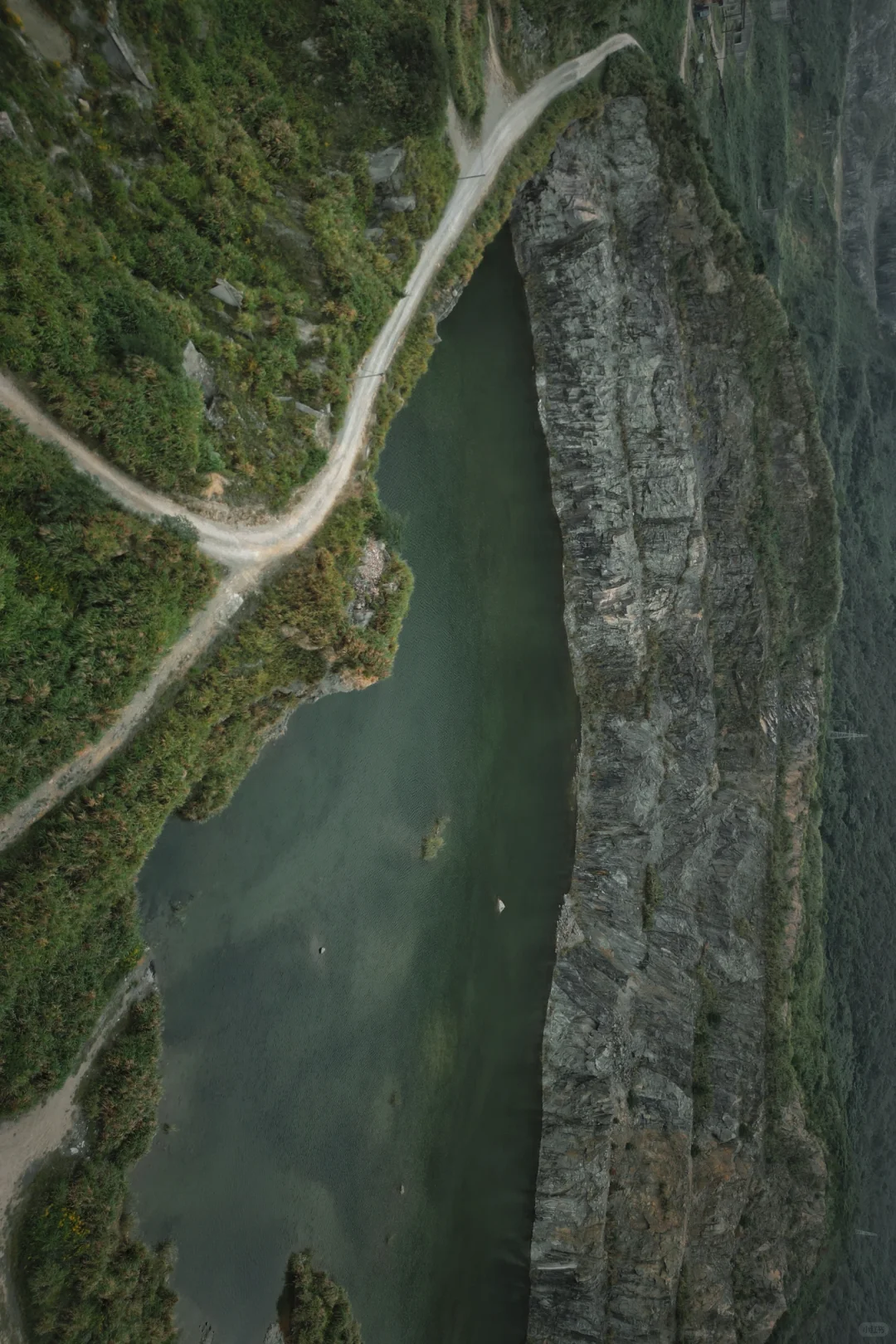 电视剧《风吹半夏》取景地宁波小屯村露营