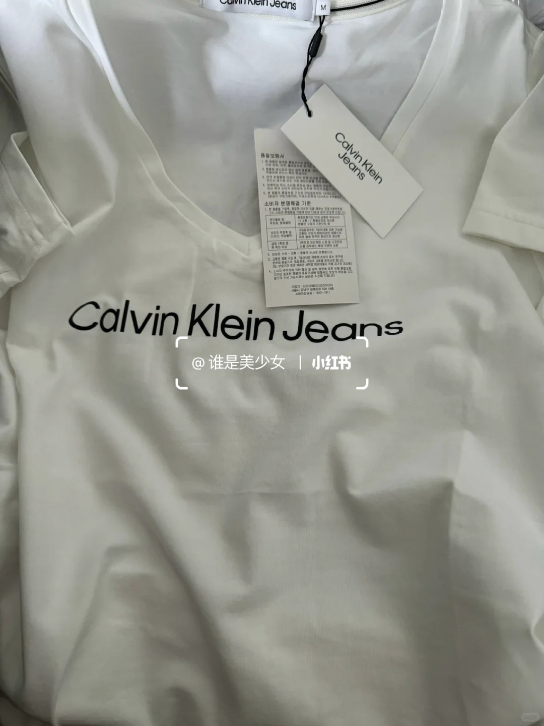 科普|今年爆款V领,你最pick哪一件