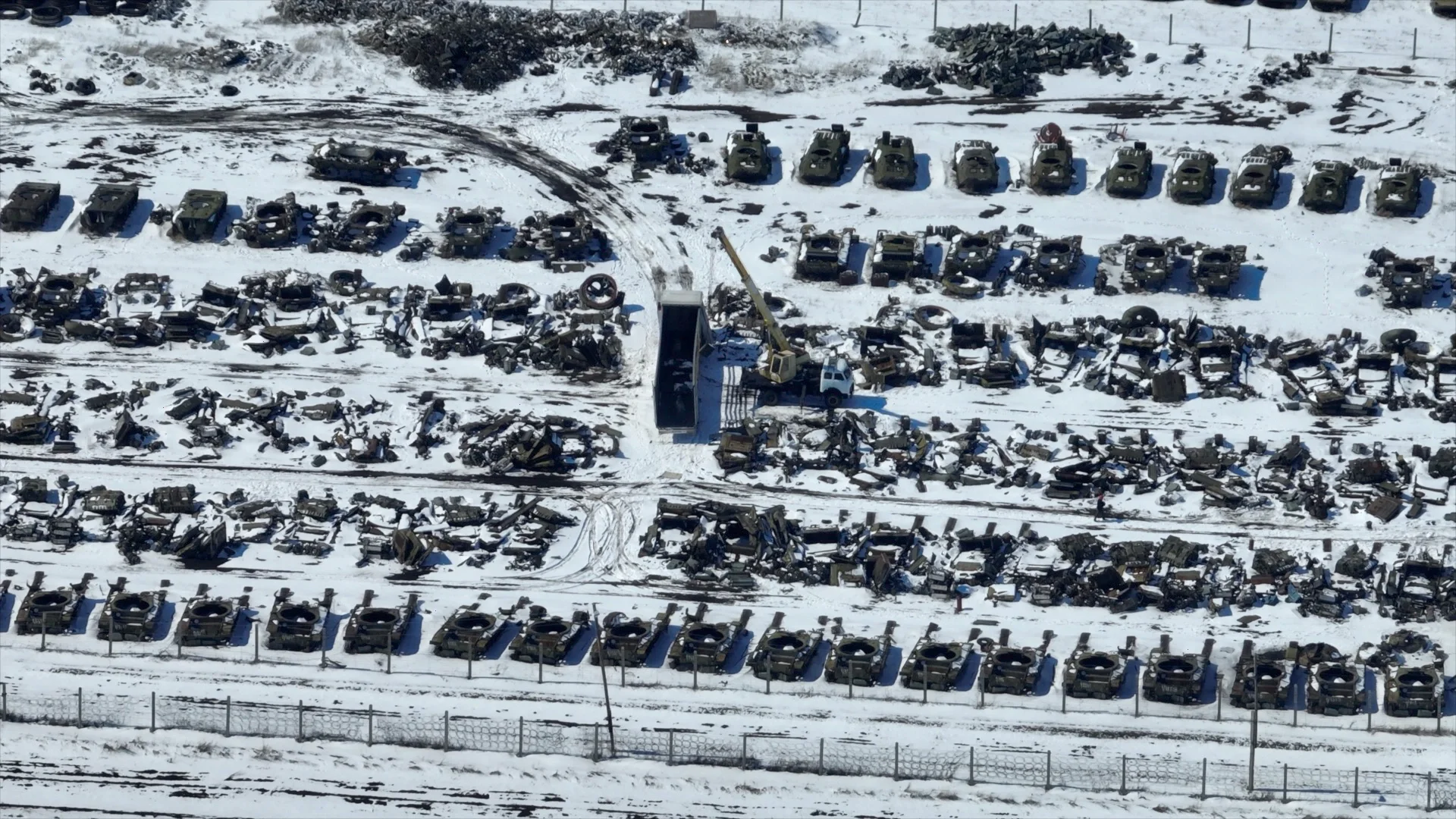 不开玩笑，有要坦克的么？