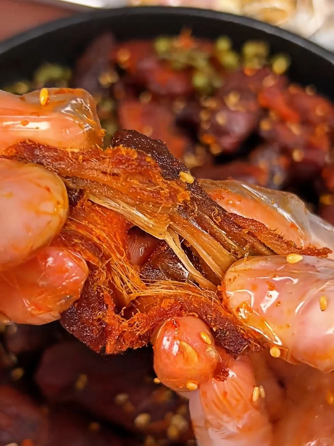 我妈：你就9.9?的卖，总比倒闭了强…